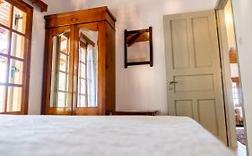 Villa Artjeta